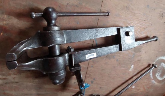Columbian 6" Post Vise