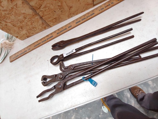 Lot of 5 blacksmith tongs