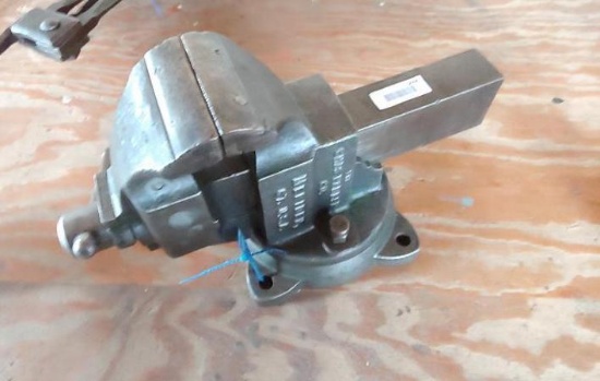 5" Meriden Parker Vise extra Heavy duty...