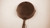 W.E. Beve Ridge #8 Grease less skillet