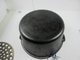 Griswold #13 Large Block Slant Dutch Oven