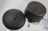 Griswold #12 Large Block Slant Dutch Oven HAS PITTING