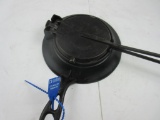 Early Griswold Waffle Iron