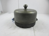 Cadmus Master Bake Pan Rare Odd piece