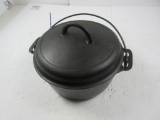 Griswold #7 Large Block Dutch Oven with Trivet