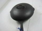 Favorite Chicogo Hdwe Fdry Co Chicken Fryer with Lid