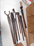 6 pair Blacksmith tongs capricorn, mustad etc.