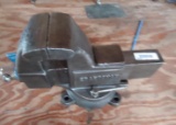 Craftsman #391-5197 Bench Vise...
