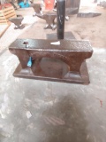 Well supply Co. Pittsburg bridge Anvil good early piece good condition for a bridge
