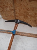 Mini Trench Pick