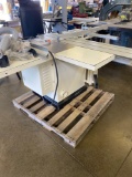 (13635)- Shop Fox W1811 10 inch sliding table saw, 5 ft cutting capacity