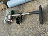 (14076)- Delta 16 inch drill press, 110 volt, broken handle