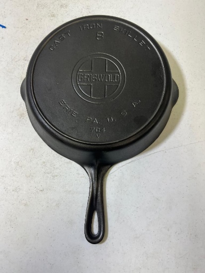 Griswold No. 8 Large Block Logo Cast Iron Skillet w/ heat ring