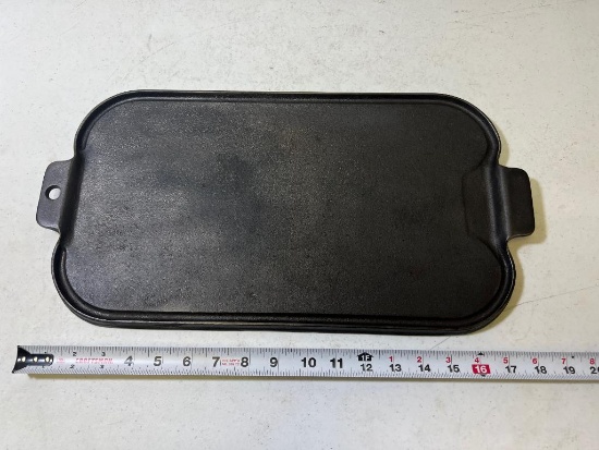 Wagnerware 17 inch flat griddle