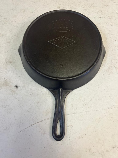 Favorite Piquaware No. 7 Cast Iron Skillet w/ heat ring, Smiley Logo, double stamped w/ Miami
