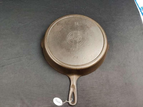 Griswold #12- 719 Slant Block Skillet