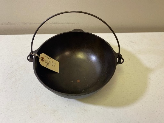 Griswold no. 2 Slant Block Logo Scotch Bowl