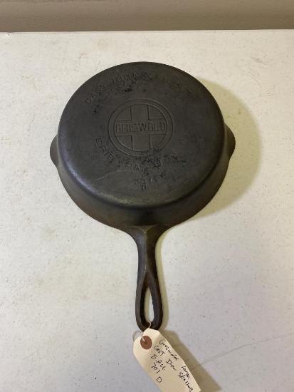 Griswold No. 7 Cast Iron Skillet, Large Block logo, mold 701D