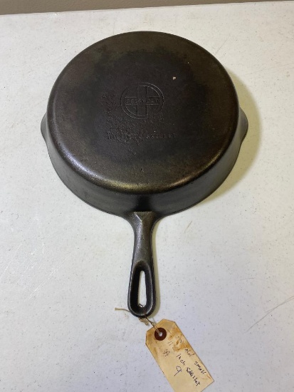 Griswold No. 9 Small Block Cast Iron Skillet, 11 1/4 inch skillet