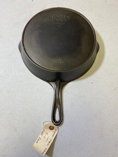 Wagnerware No. 8 Cast Iron Skillet w/ heat ring