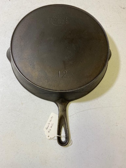 Favorite Piquaware No. 12 Cast Iron Skillet w/ heat ring, Smiley Logo