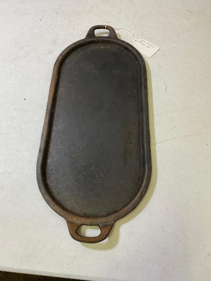 Griswold No. 8 Slant Logo Oval Griddle