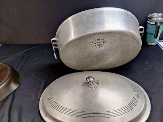 Wagner #269 Aluminum Oval Roaster with lid