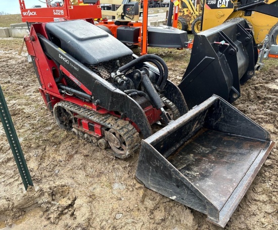 (33002) 2012 TORO DINGO TX420 849 HOURS