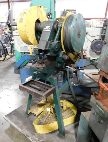 (19035)- Bantam R-310-P Ironworker