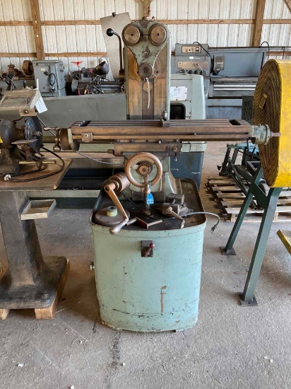 (19036)- EM Held Precision 300 Metal Milling Machine, electric