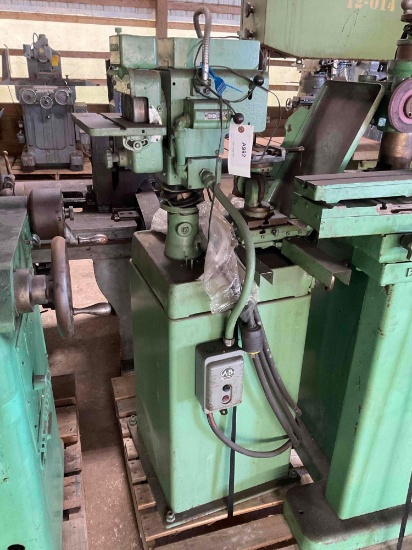(19044)- Hammond Chip Breaker, CM-6, 3 phase, SN798