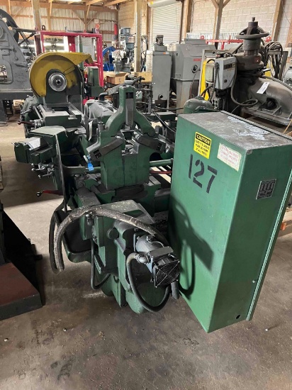 (19056)- Milton 3 phase 6' metal lathe