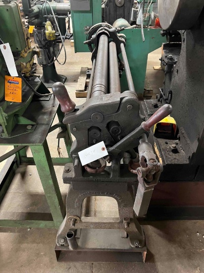 (19057A)- Wilton Powershaft 4' pinch roller