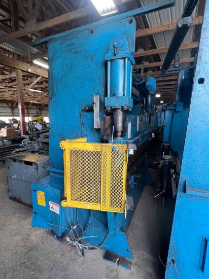 (19071)- Niagra D4139A Press Brake, 3 phase