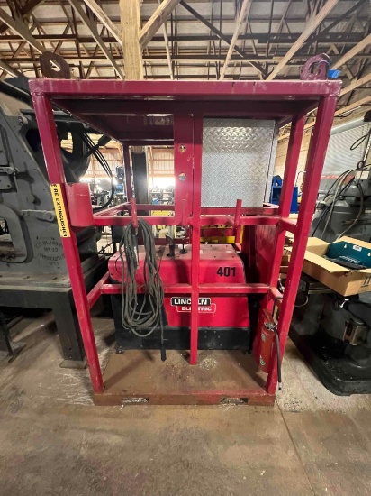 (19096)- Lincoln Gas Welder/ generator w/ metal cage