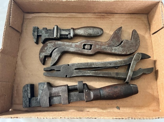 4-Adj. Wrenches