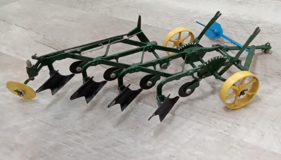RW Deavers model 4 bottom Plow