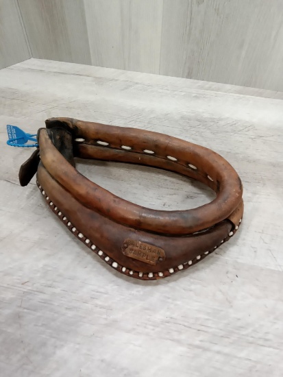 Salesman sample Belknap Hardware Co. Horse Caller