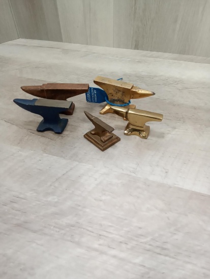 6 Miniature Anvils