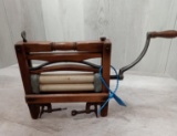 Salesman sample wash wringer