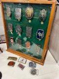 Winchester counter top Belt Buckle Display w/12 buckles another rare set