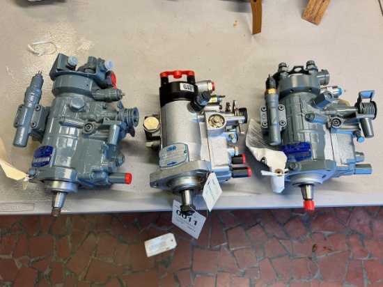 Lot of 3 hydraulic injector pumps, sells times the money