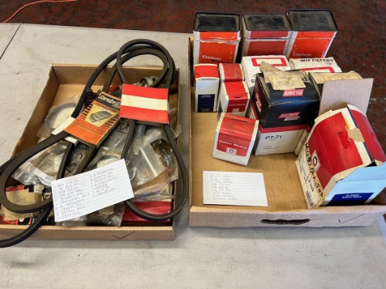 Lot of Asst. Ford/ New Holland parts, see pics for parts numbers