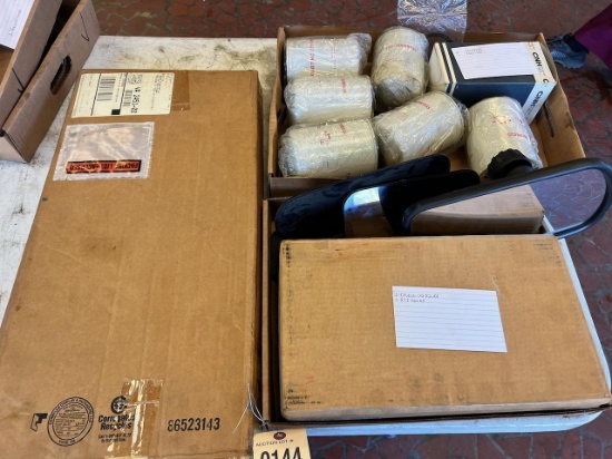 Lot of Asst. Ford/ New Holland parts, see pics for parts numbers