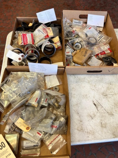 Lot of Asst. Ford/ New Holland parts, see pics for parts numbers