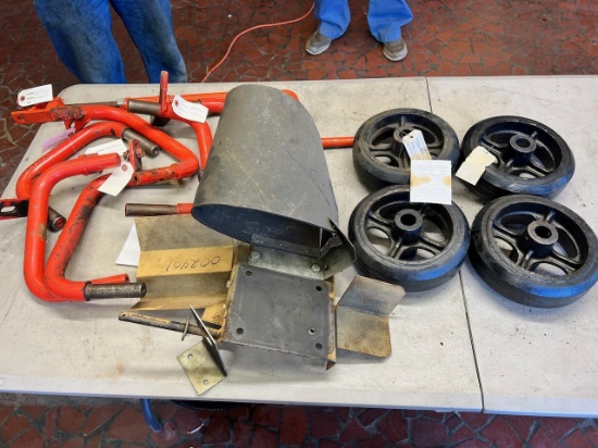 Lot of Asst. Ford/ New Holland parts, see pics for parts numbers