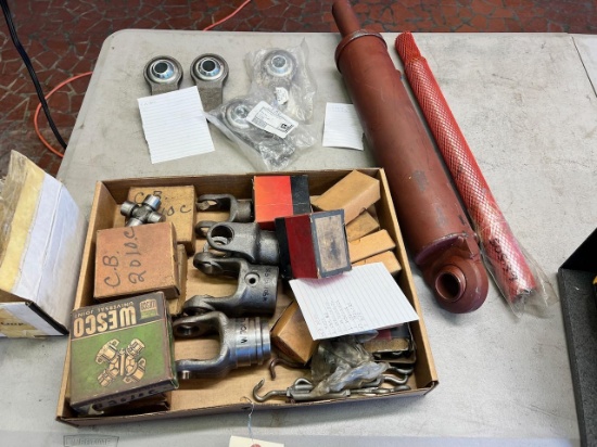 Lot of Asst. Ford/ New Holland parts, see pics for parts numbers