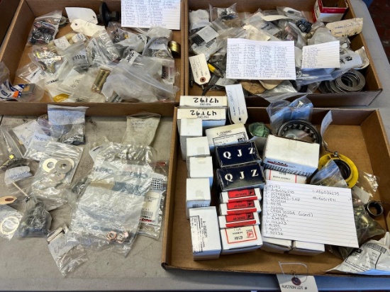 Lot of Asst. Ford/ New Holland parts, see pics for parts numbers