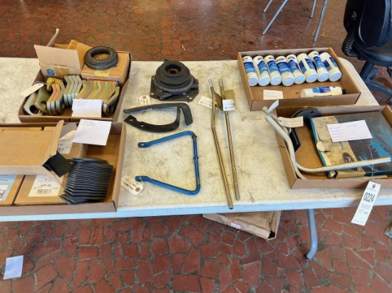 Lot of Asst. Ford/ New Holland parts, see pics for parts numbers