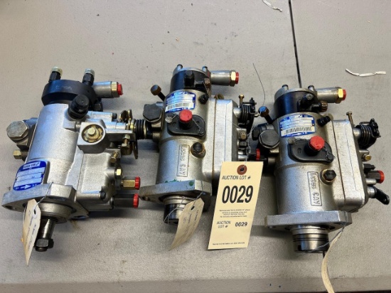 Lot of 3 hydraulic injector pumps, sells times the money